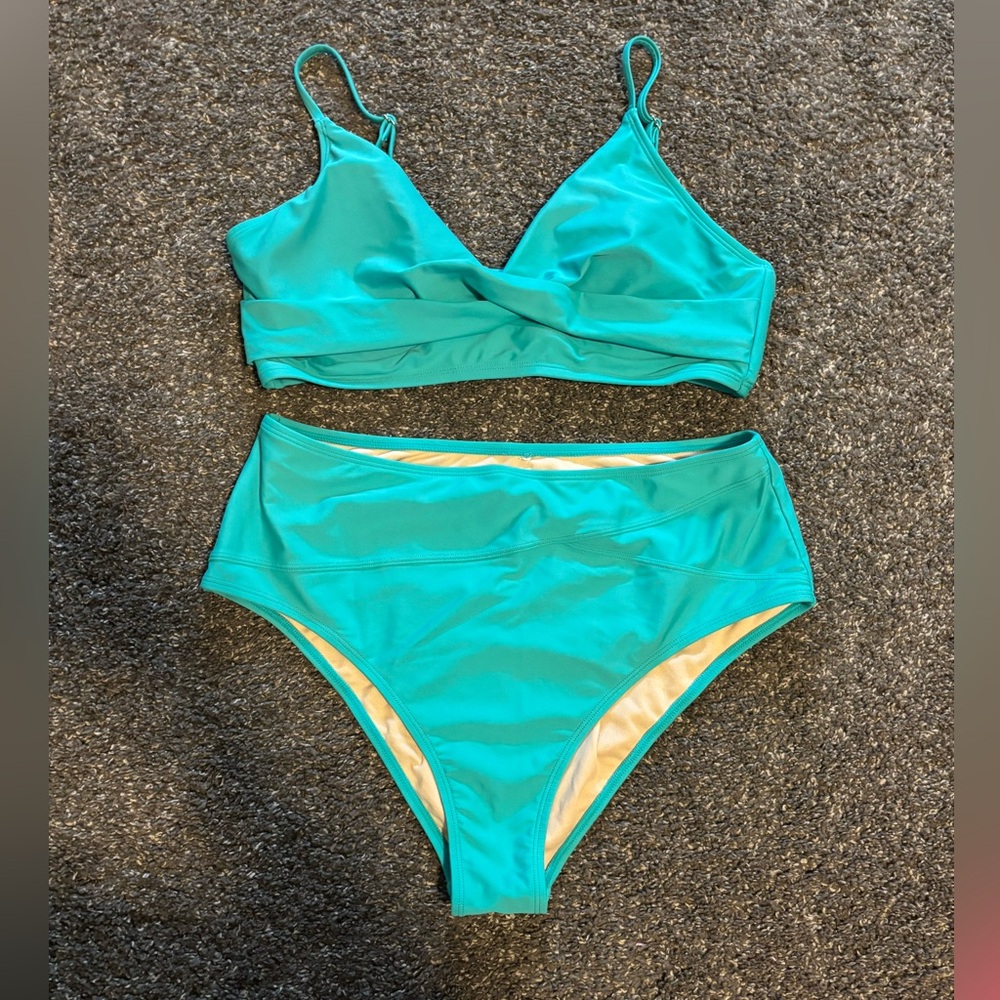 Cupshe Teal Bikini Set in size Large